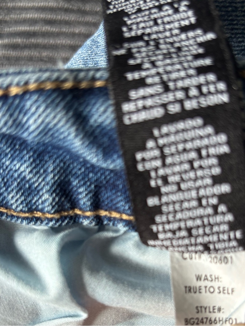 BCBGeneration High Rise Wide Leg Frayed Hem Jeans Size 11/30 - Picture 7 of 9